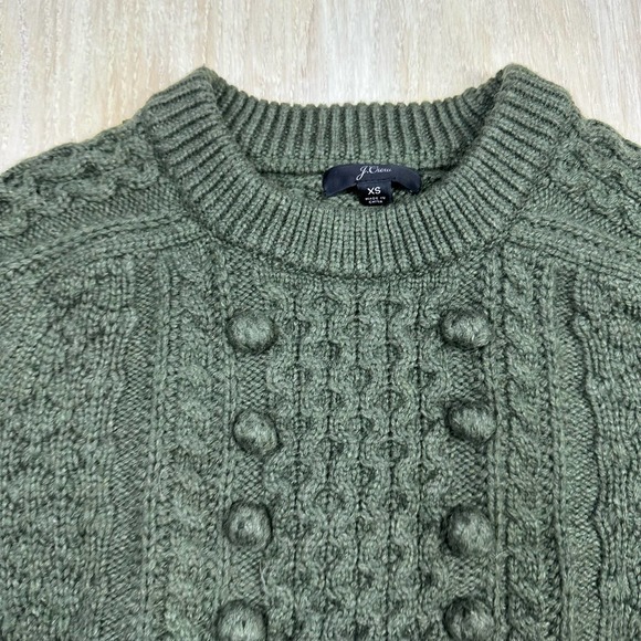 J Crew Olive Green Cozy Fitted Popcorn Wool Cable Knit Pullover Sweater XS - Picture 3 of 15